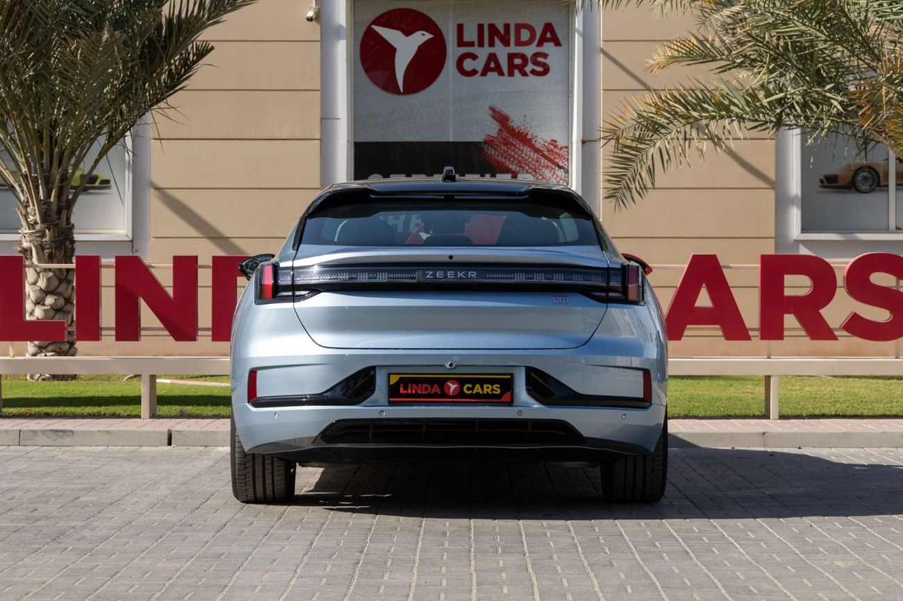 Zeekr 001