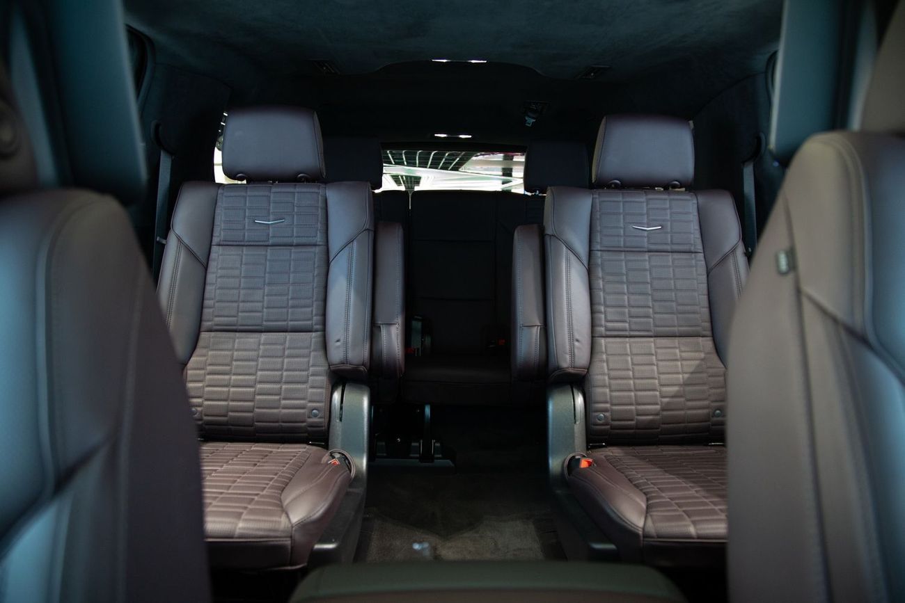 Cadillac Escalade Premium Luxury 6.2L 4WD