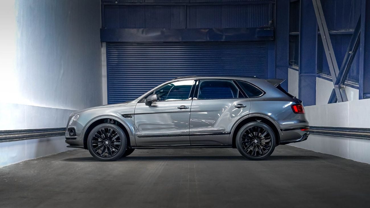 بنتلي بينتايجا UAE's Very Best Example | 2 Years Free Servicing | AED 6,343 Per Month