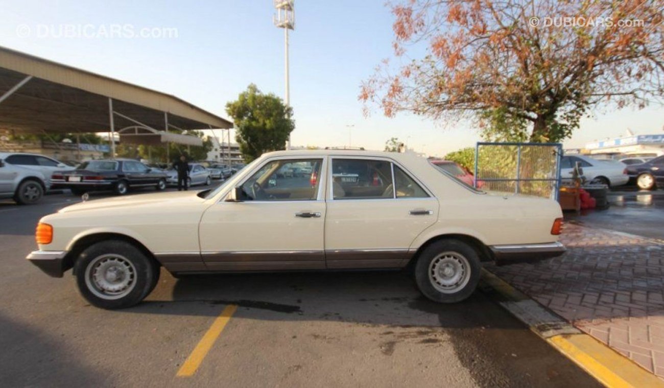 Mercedes-Benz 280 SE