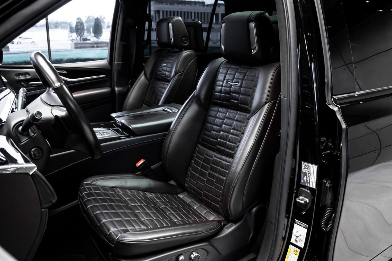 Cadillac Escalade Sport Platinum 6.2L 4WD