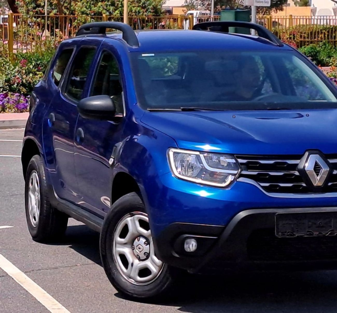 رينو داستر SE 1.6L 599-Monthly l GCC l Cruise, Camera, GPS l Accident Free