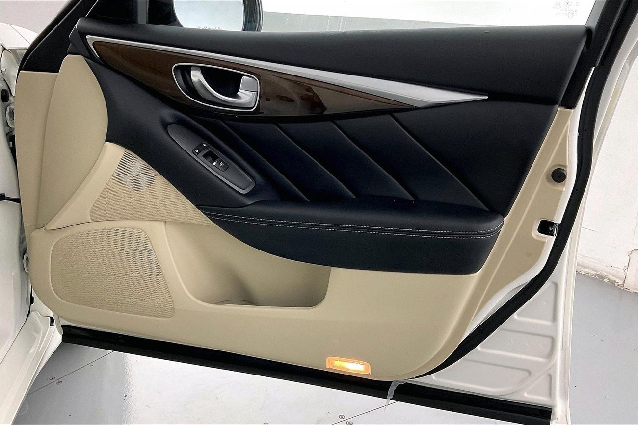 Volkswagen Golf GTI -Cloth | 1 year free warranty | 0 Down Payment