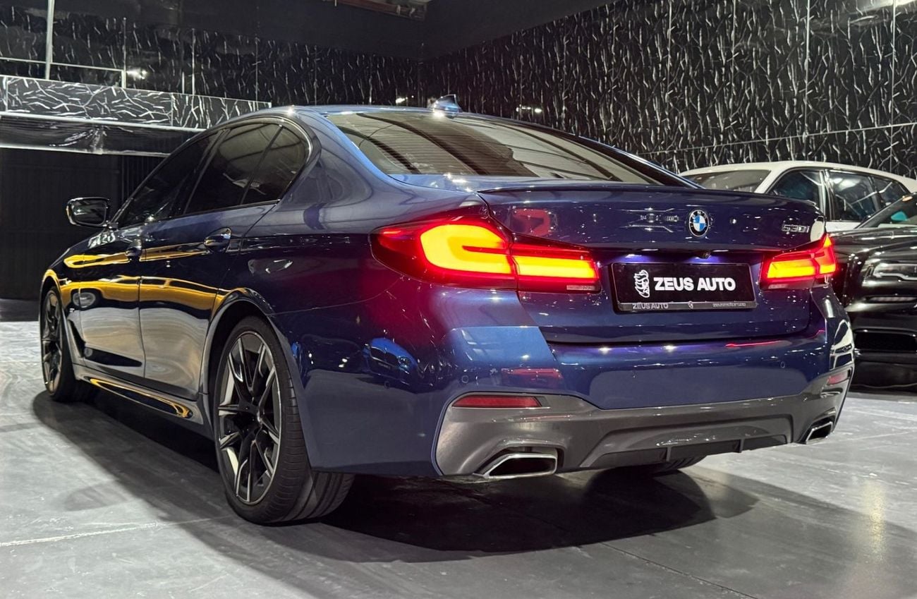 BMW 530i M Sport 2.0L 2022 BMW 530i M-Sport, 2027 BMW Warranty + Service Pack, Excellent Condition, GCC