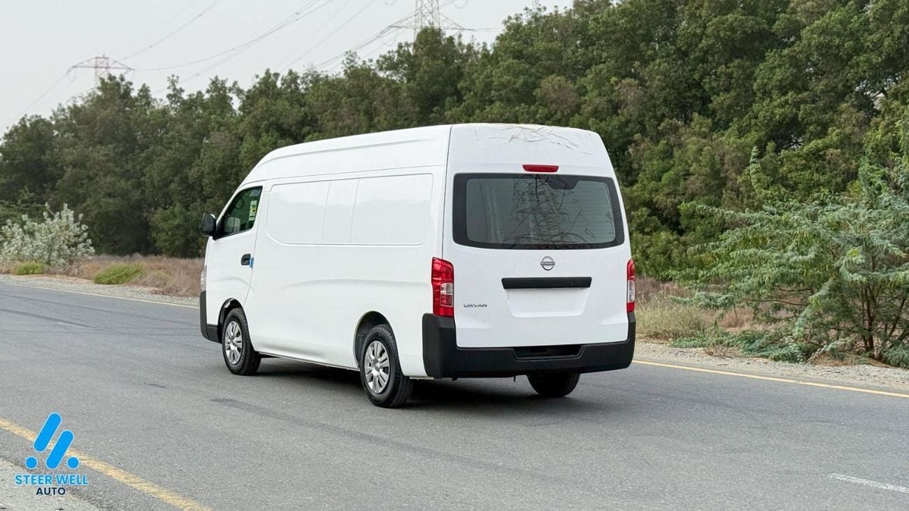 Nissan Urvan HIGH ROOF WIDE BODY 3-Seater Manual (4-Door) NV350 Highroof Delivery Van GCC Manual White