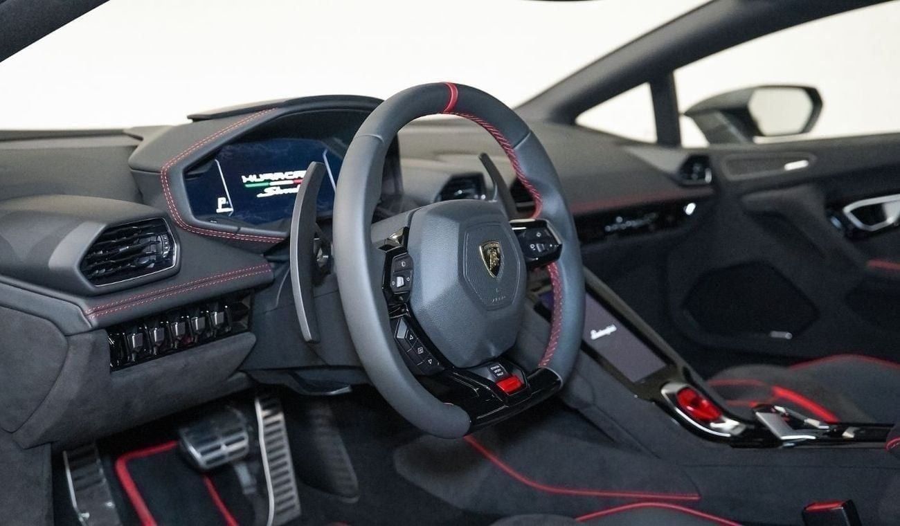 لامبورغيني هوراكان | AED 15,913 PM | 2 Years Unlimited Warranty