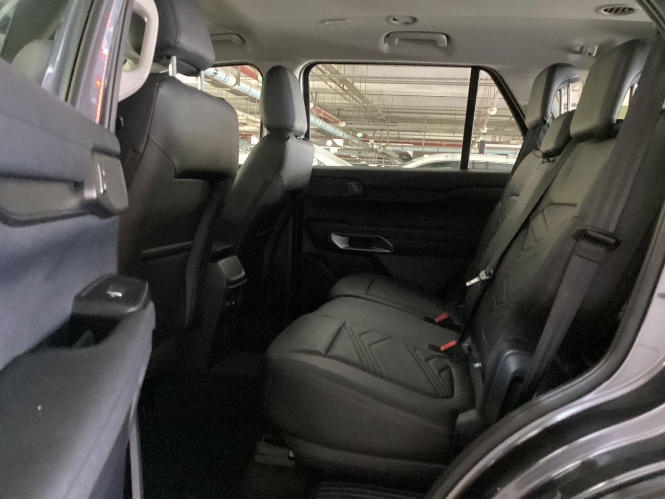 Ford Everest 2.3 XLT 4WD AUTO LTHR OFF ROAD 18 ALW | Guaranteed Warranty | 0 Down Payment