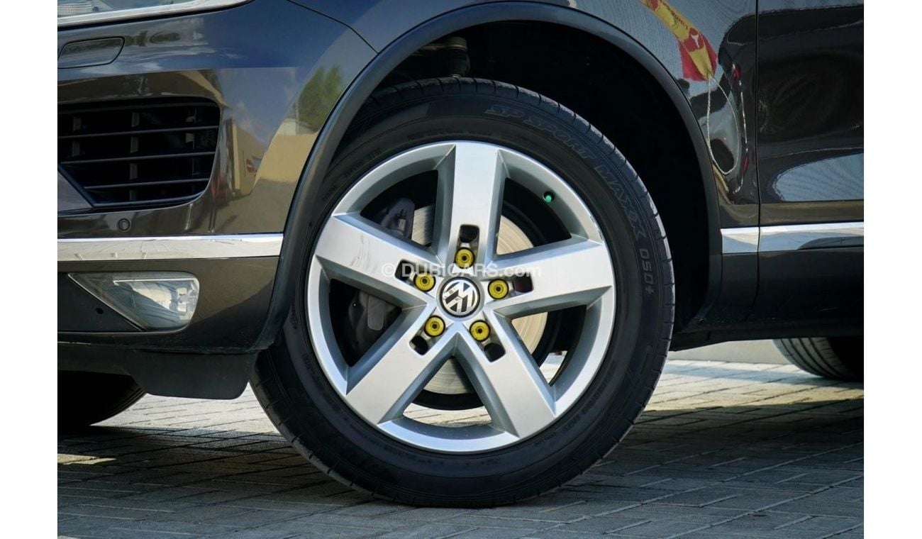 فولكس واجن طوارق SEL