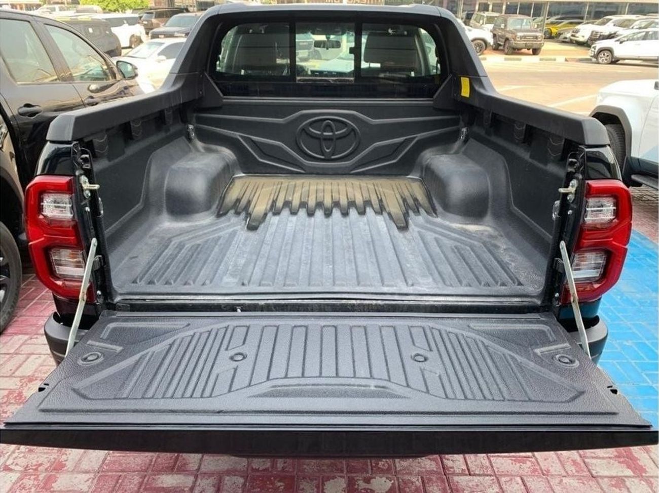 Toyota Hilux ADVENTURE 4.0L V6