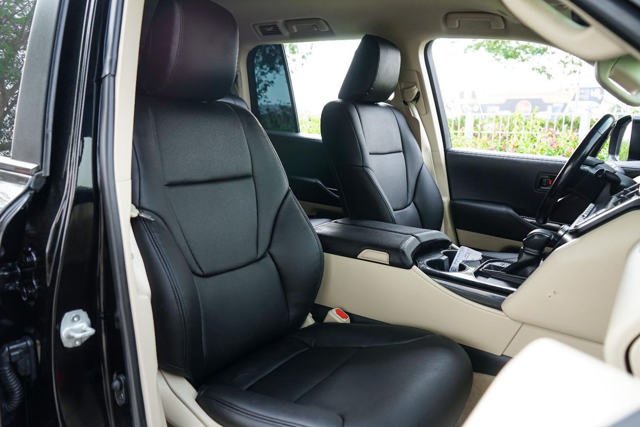 تويوتا لاند كروزر GXR3 3.3L