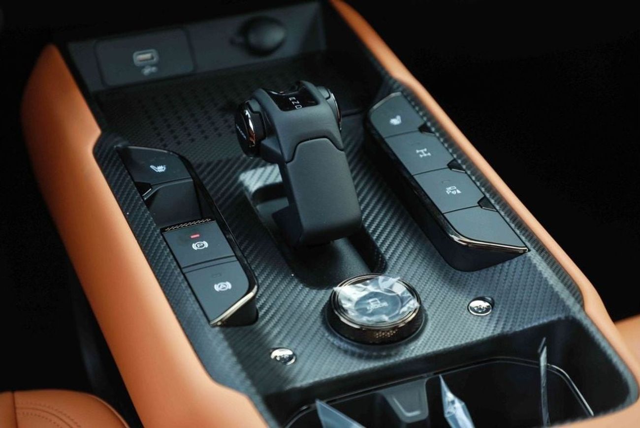 Haval Raptor 2024 Greatwall Haval Raptor Traverse 1.5 Plug-In Hybrid- Black Inside Black Brown | Export Price