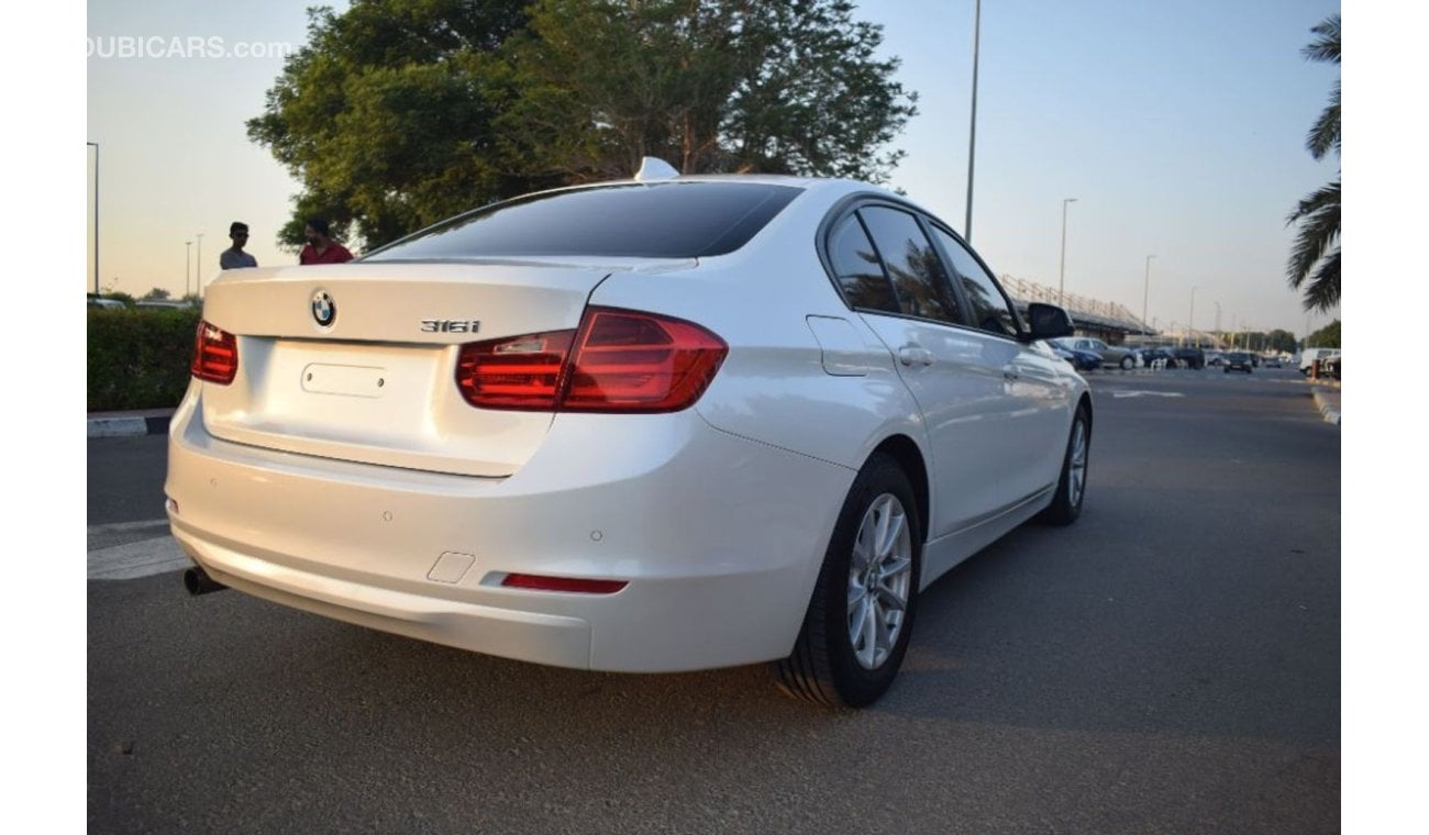 BMW 316i 2015 - GCC Specs - FSH - Immaculate Condition