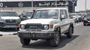 Toyota Land Cruiser Pick Up 4.0l - AT - Fog Lamp - Winch - Alloy Wheel - Snorkel - Leather Seats - Central Lock - Power Window