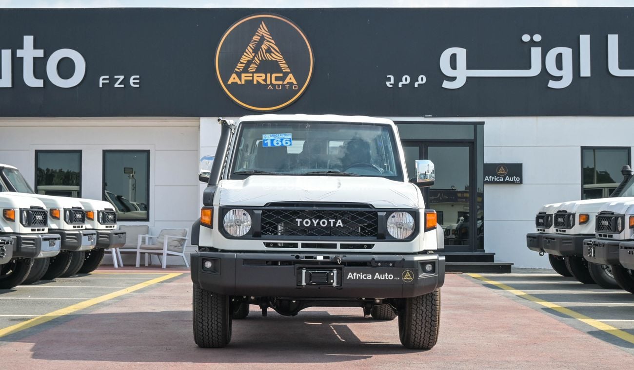 Toyota Land Cruiser 70 LC76 4.5L V8 YM 2024 Full option