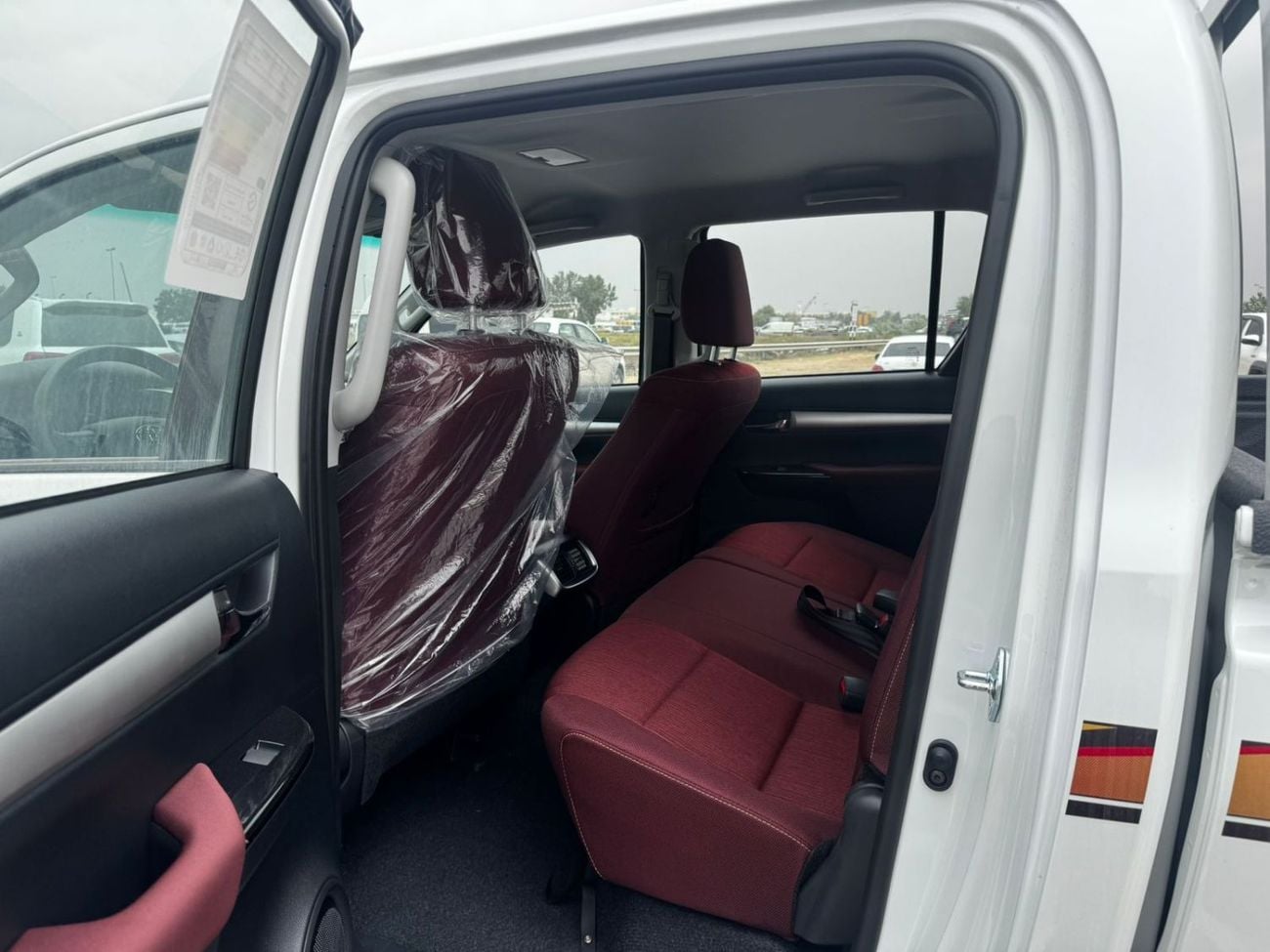 تويوتا هيلوكس 2026 TOYOTA HILUX D-C 2.7L PETROL MANUAL GCC SPEC