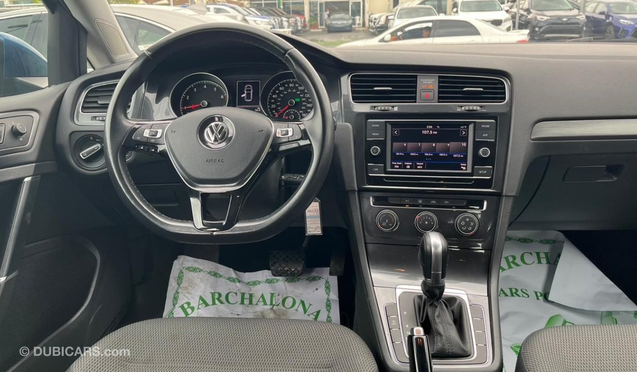 Volkswagen Golf SEL