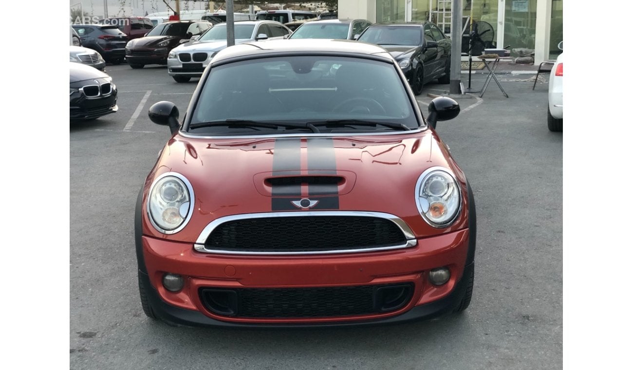 Mini Cooper S Coupé MINI COPPER S MODEL 2014 car perfect condition full option panoramic roof leather seats back camera