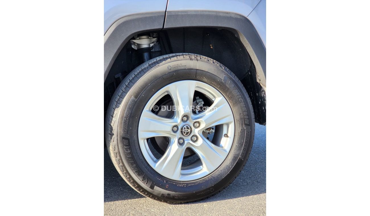 Toyota RAV4 TOYOTA RAV4 XLE FULL OPTIONS 2022