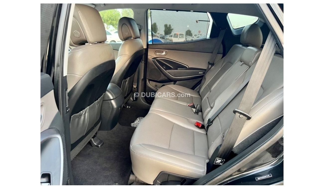 Hyundai Santa Fe 2018 LIMITED PUSH START 4x4 LEATHER SEATS