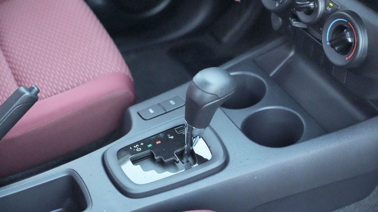 تويوتا هيلوكس GLX 2.7L Double Cab Utility 4WD A/T 2025MY EXPORT PRICE