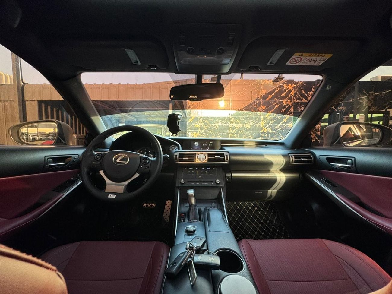 Lexus IS350 F Sport Platinum