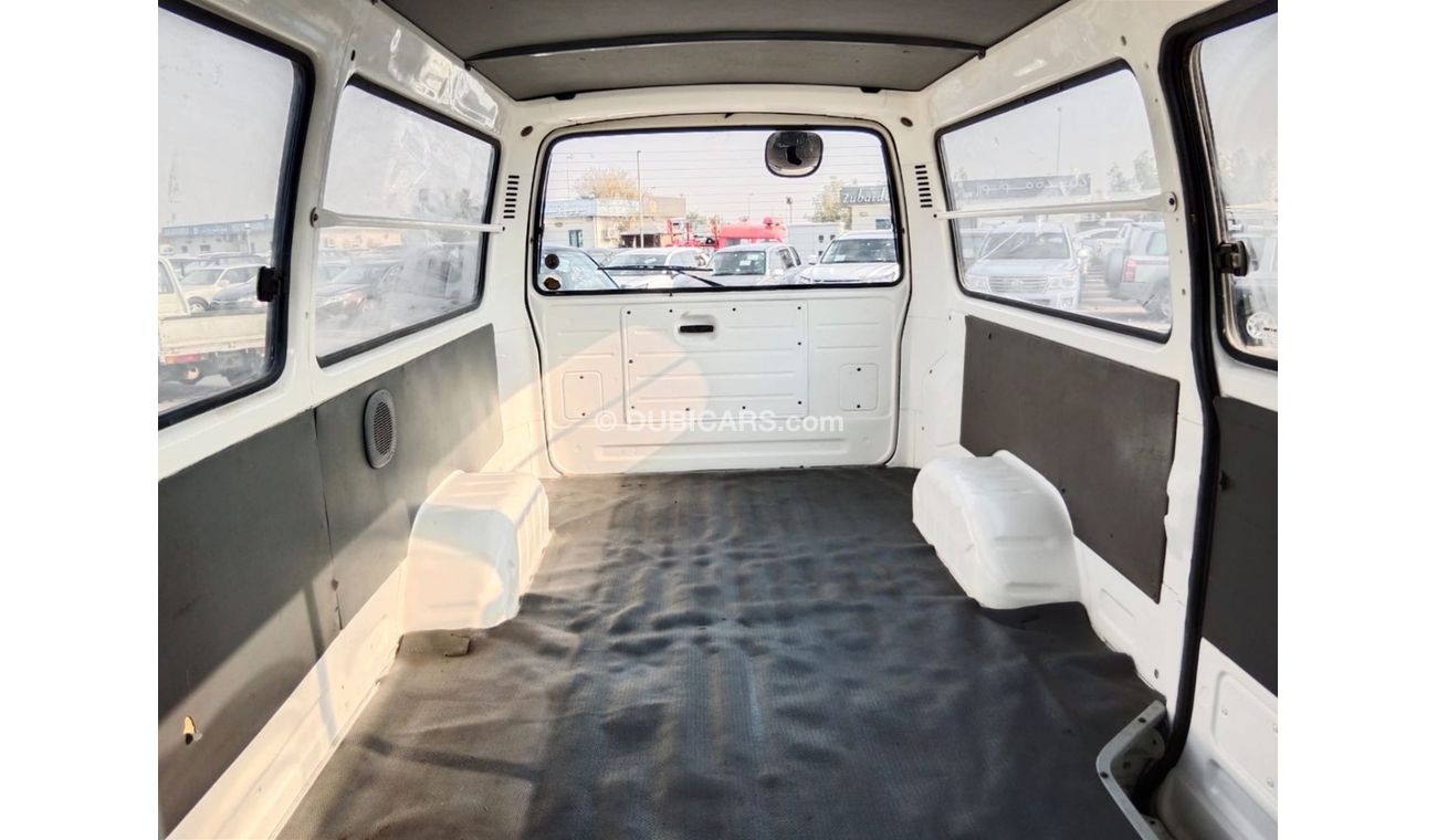 Toyota Hiace TOYOTA HIACE VAN RIGHT HAND DRIVE (PM1602)