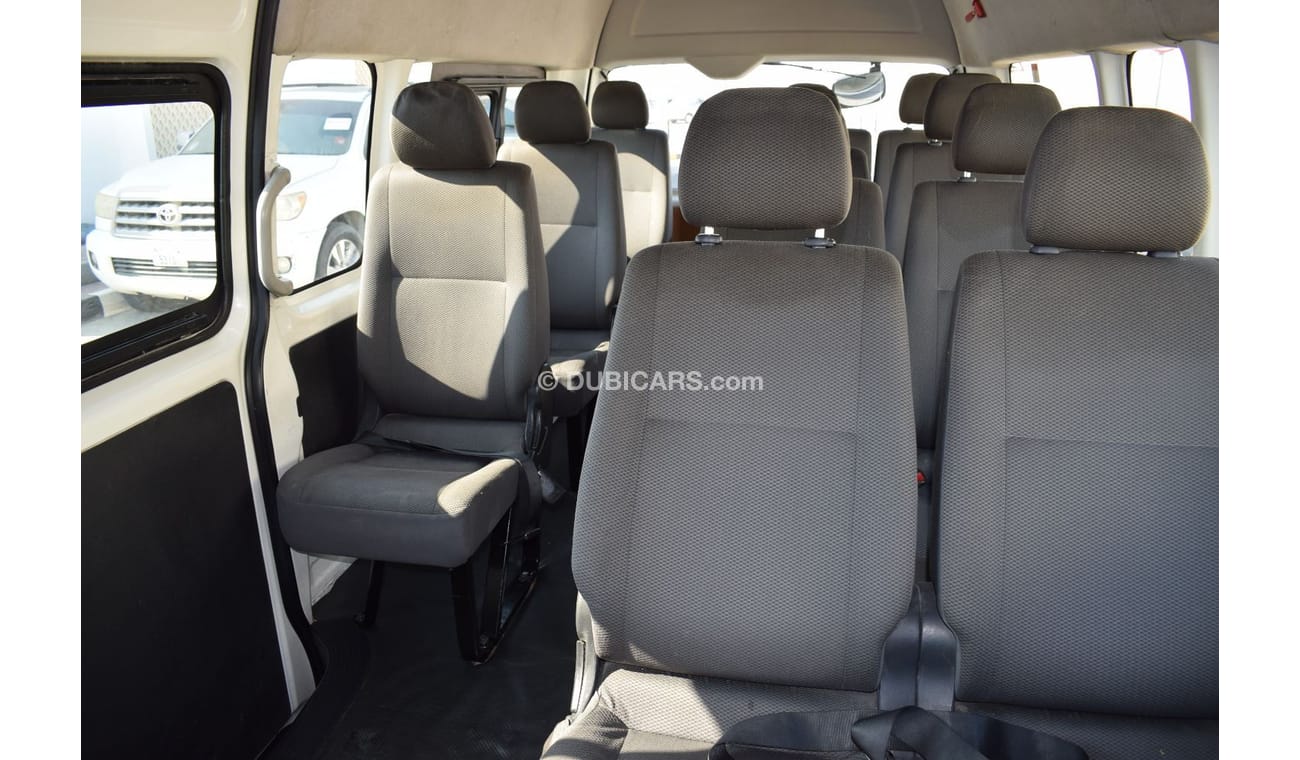 Toyota Hiace Toyota Hiace Highroof GL 13 seater bus, model:2017. Excellent condition