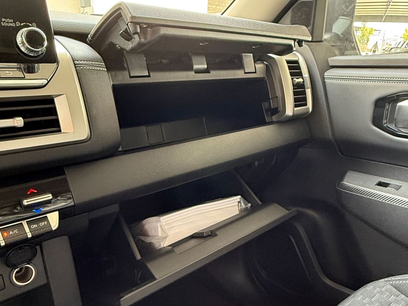 ميتسوبيشي L200 2025 MITSUBISHI L200 PETROL  FULL OPTION **EXPORT ONLY**التصدير فقط خارج الخليج***