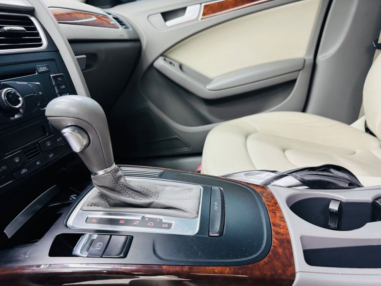 أودي A4 GCC .. 4 Cyl .. Full Options