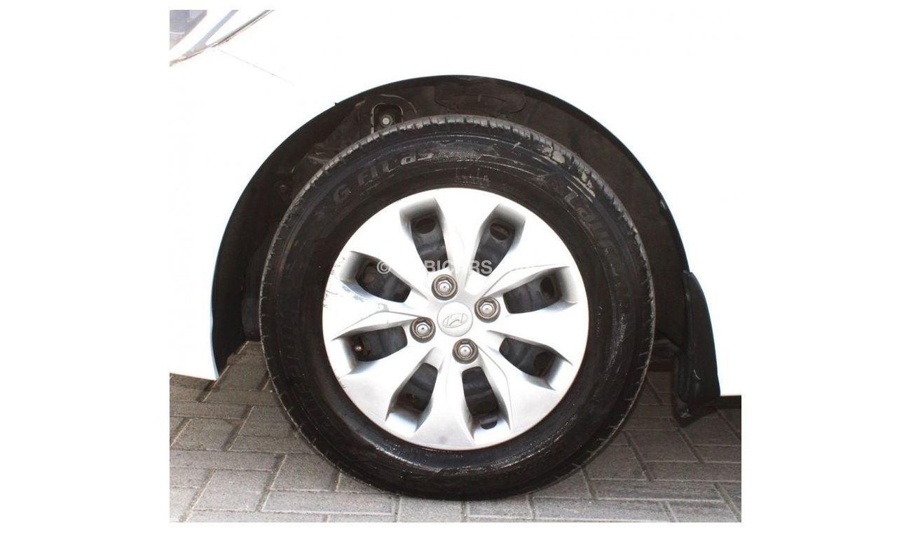 Hyundai Accent GL Hyundai Accent 2017 GCC, in excellent condition