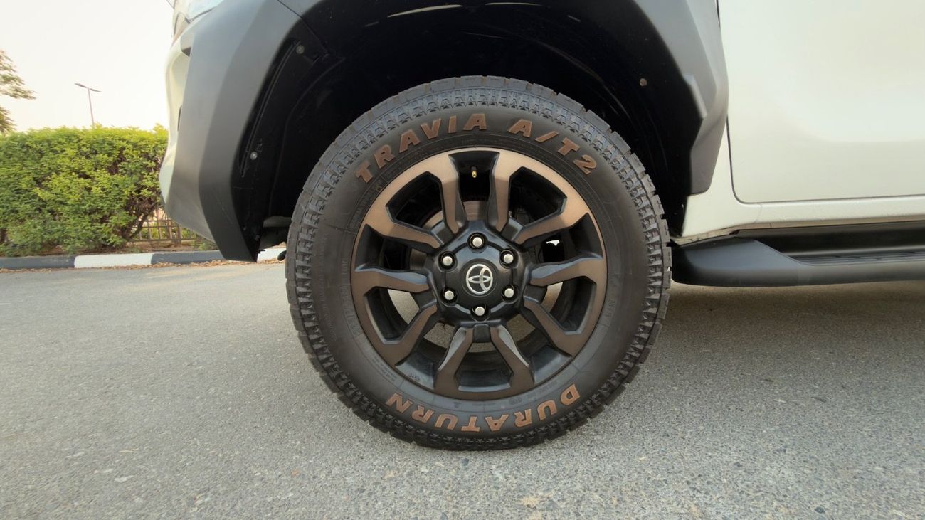 Toyota Hilux GR kitt installed