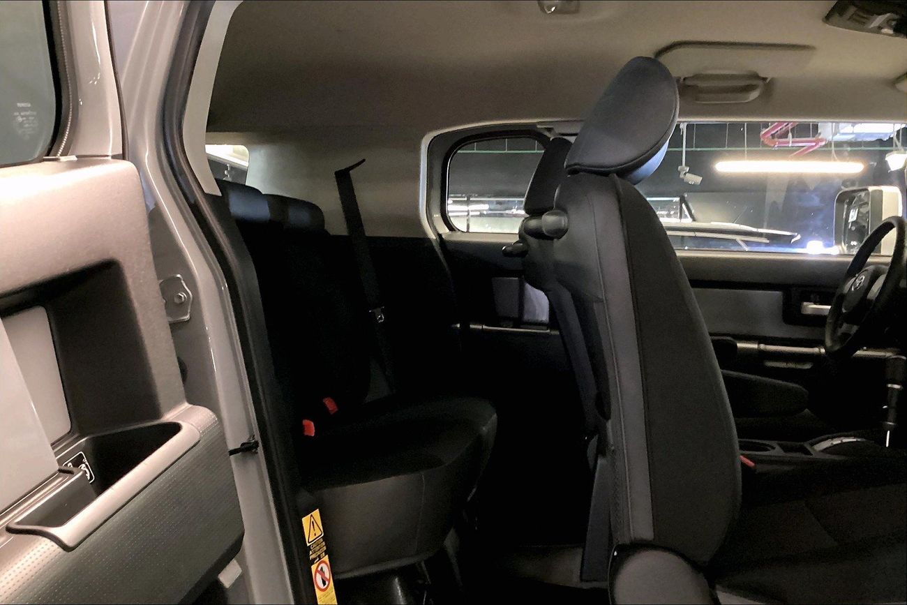 تويوتا إف جي كروزر GXR | شامل الضمان | 0 ﺪﻔﻋﺓ ﺃﻮﻟﻯ