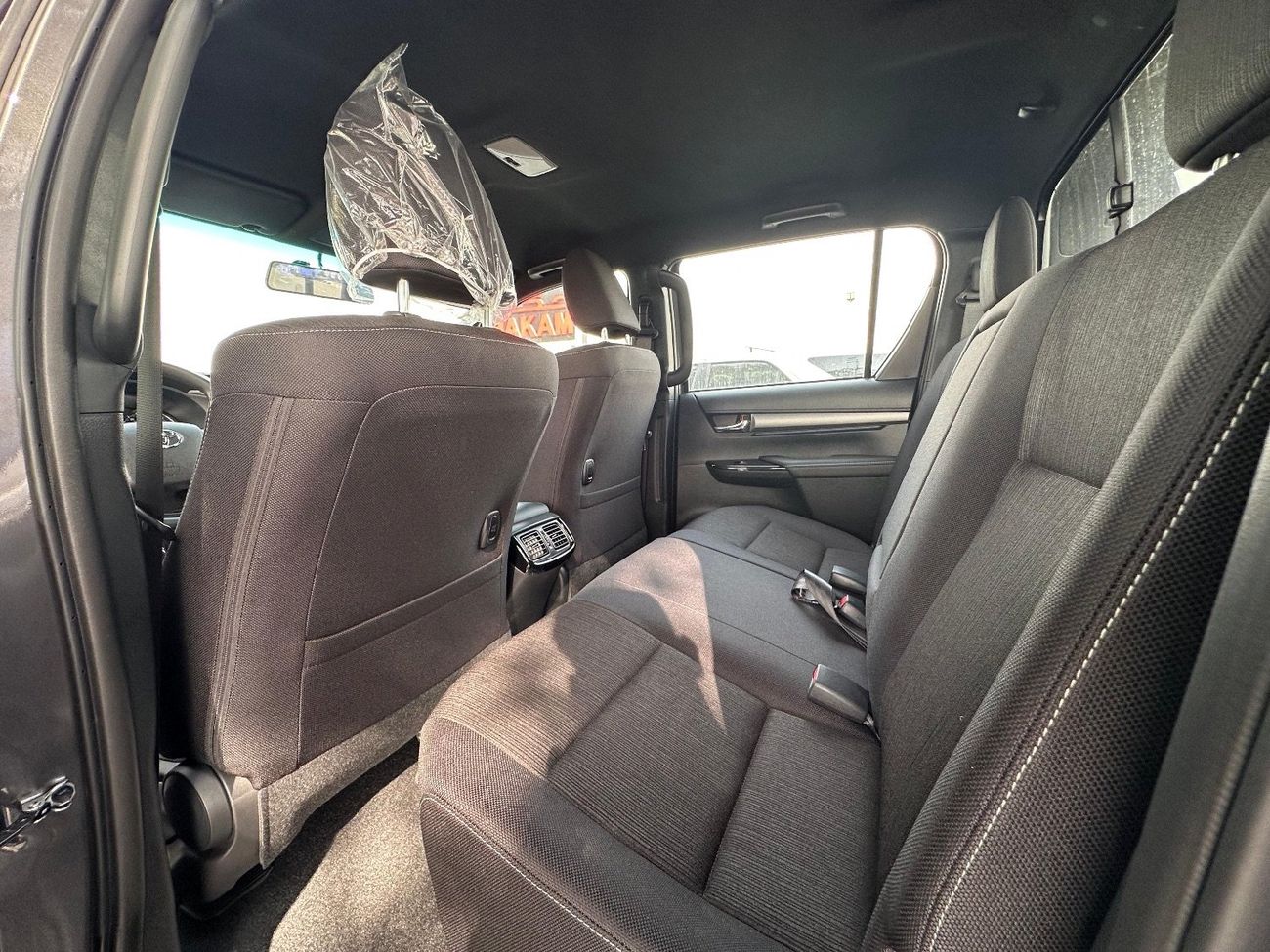 تويوتا هيلوكس adventure 4.0