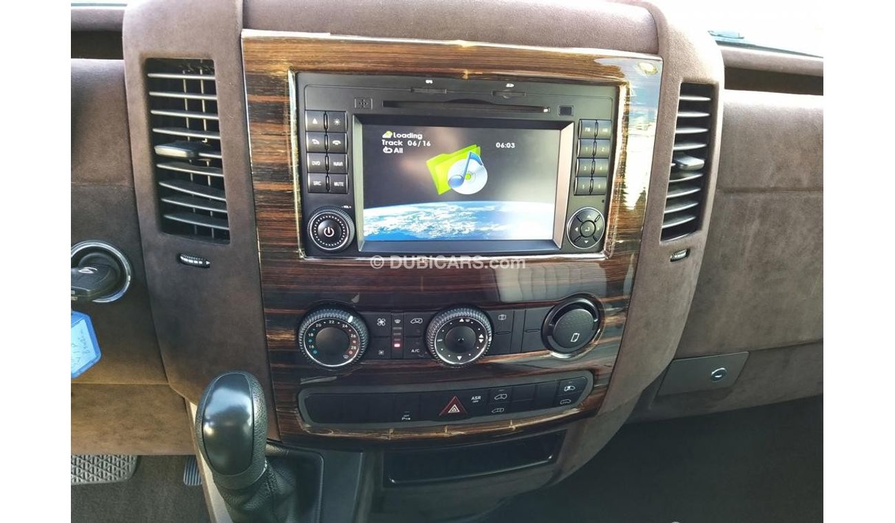 مرسيدس بنز سبرينتر Mercedes Sprinter VIP_Gcc_2014_Excellent_Condition _Full option
