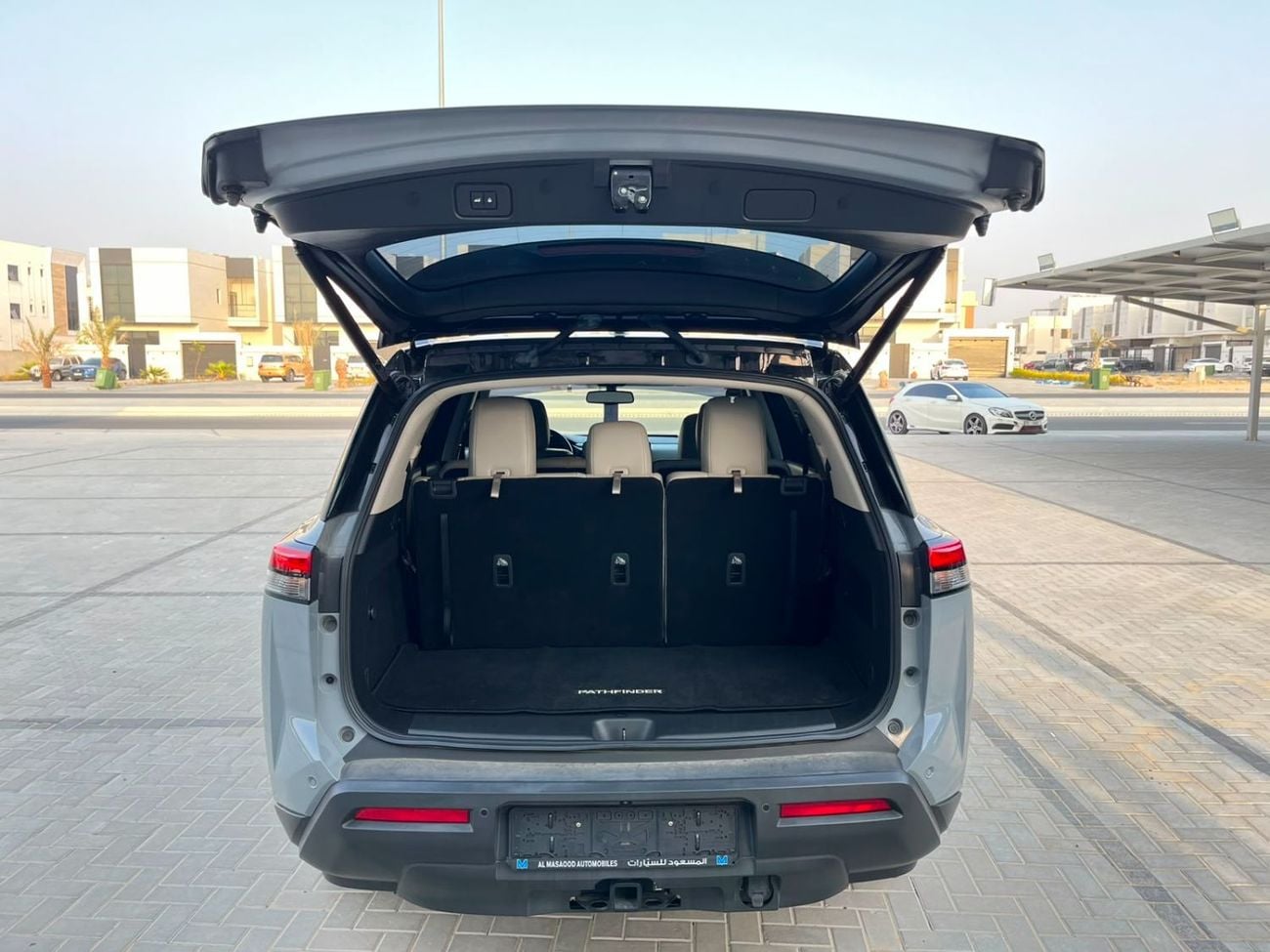 نيسان باثفايندر SV 5 year Warranty from Al Masood . Certified Pre owned Vehicle . Full service History