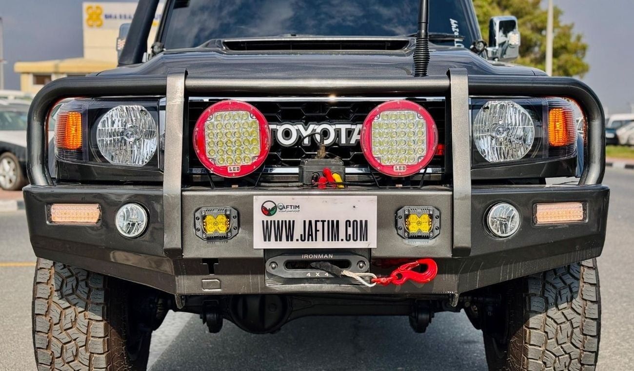 Toyota Land Cruiser Pick Up DOUBLE CABIN WITH PREMIUM ACCESSORIES MODIFICATION | RHD | 4.5L DIESEL ENGINE | (MT) | 2017