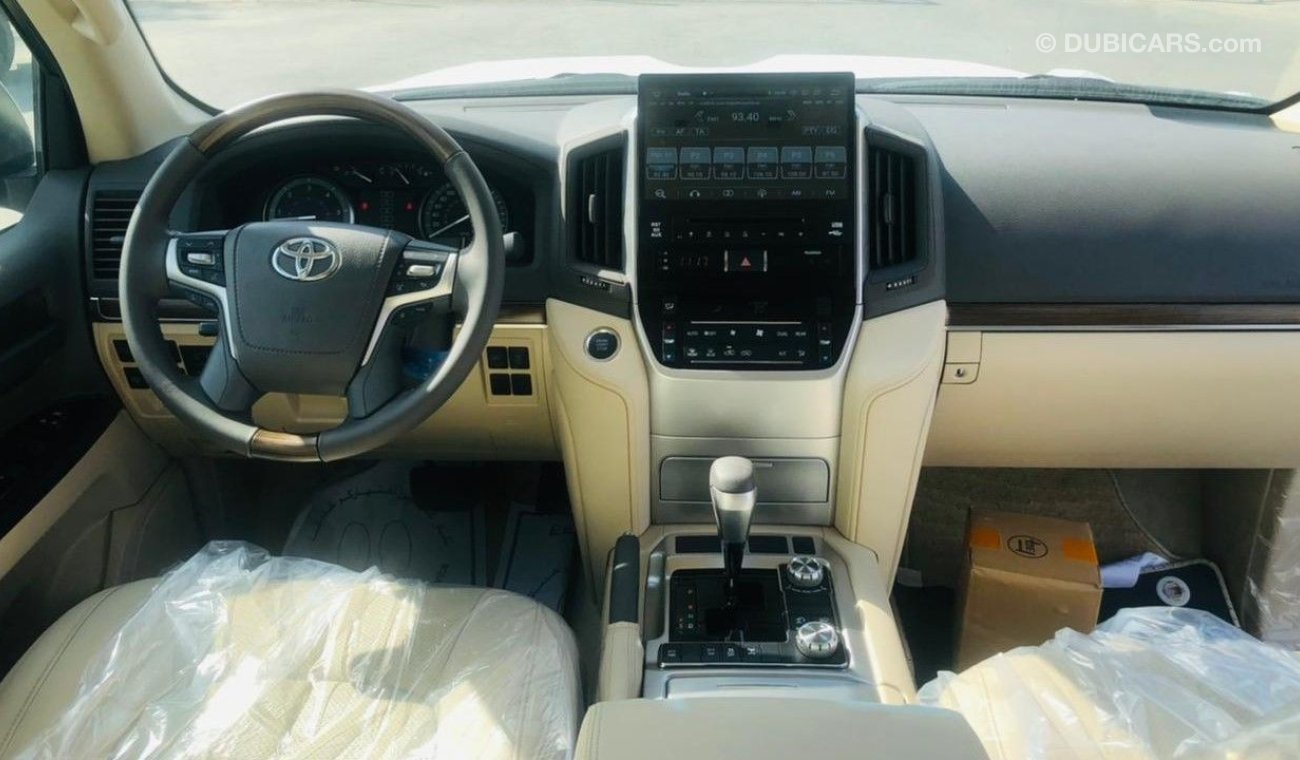 Toyota Land Cruiser LC200, VX, V8, 4.5L, Full Option, Diesel, Automatic Transmission, LHD