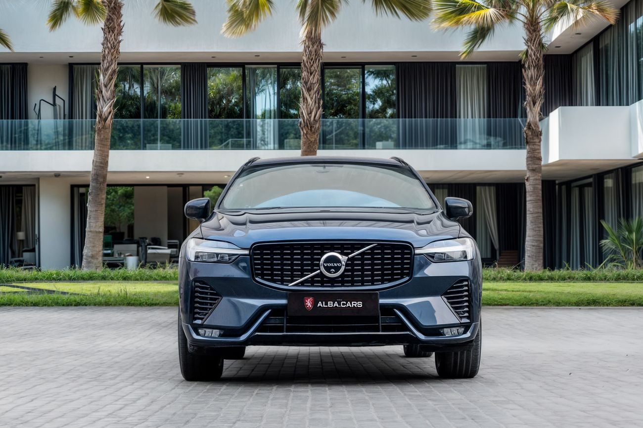 فولفو XC 60 B5 ULTIMATE DARK Volvo XC60 B5 Ultimate Dark