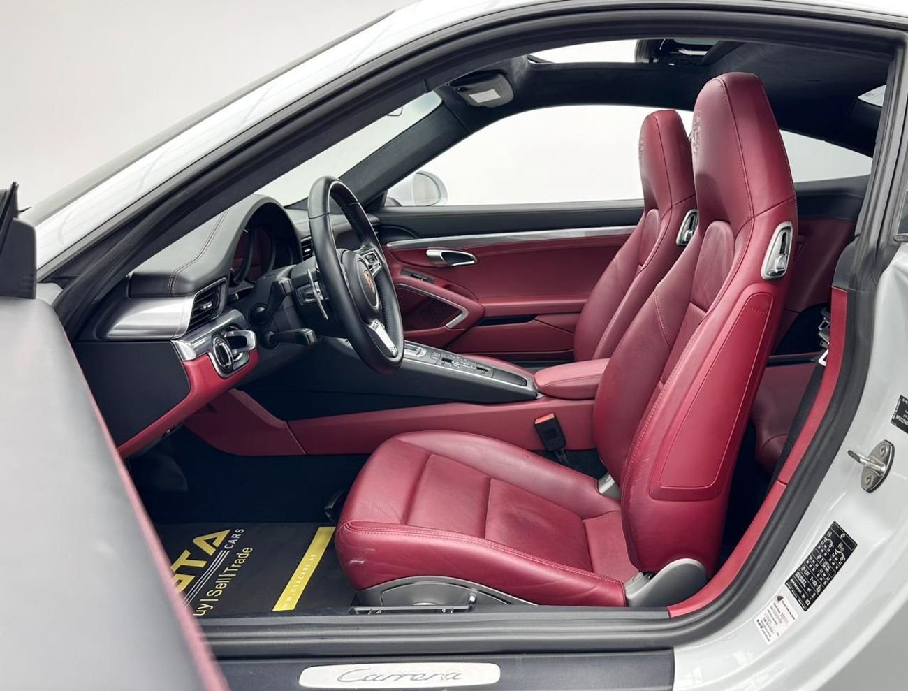 بورش 911 2019 Porsche 911 Carrera, Sept/2026 Porsche Warranty, Porsche Full Service History, GCC