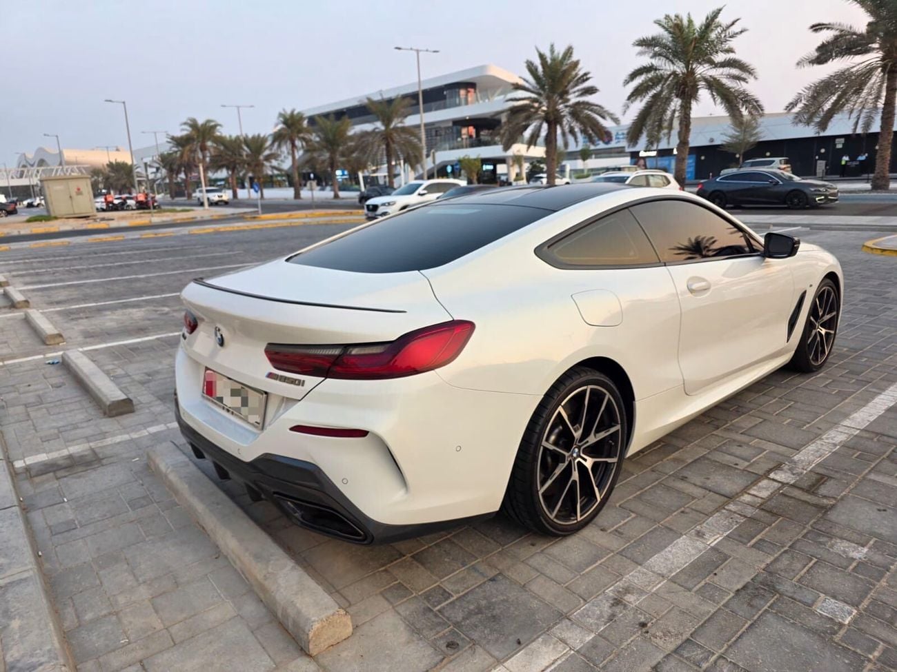 بي أم دبليو M850i إكس درايف xDrive