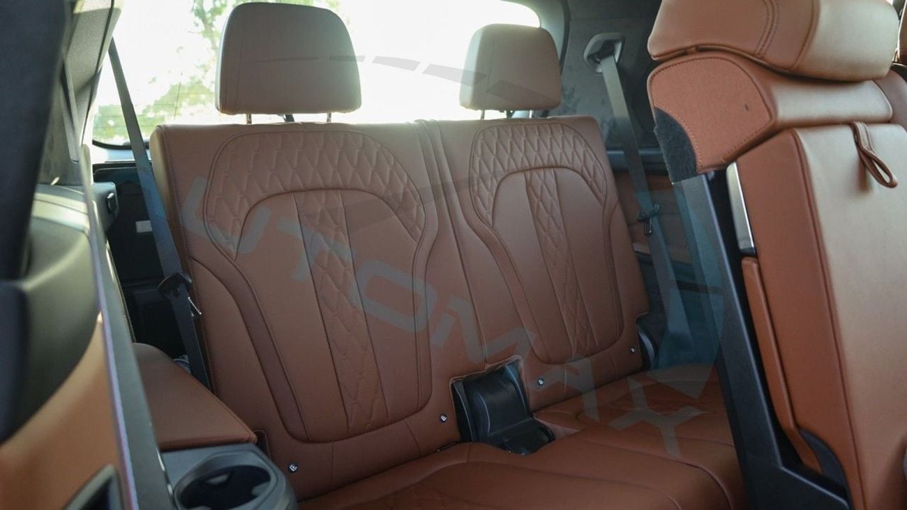 بي أم دبليو X7 ( Eid al-Adha Offer ) (For Export , НА ЭКСПОРТ) xDrive 40i M 3.0T 2026 GCC Без пробега