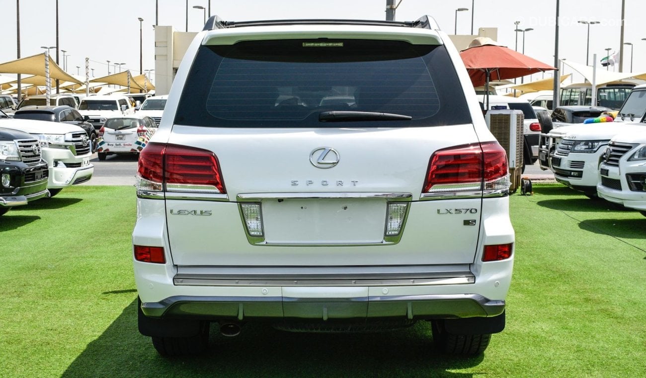 Lexus LX570 S