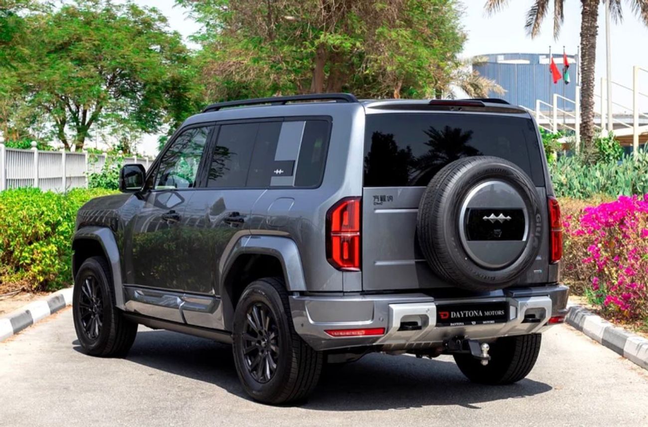 BYD Leopard 5 BYD LEOPARD 5 ULTRA  2025  2 Deflock + Electric Side Step