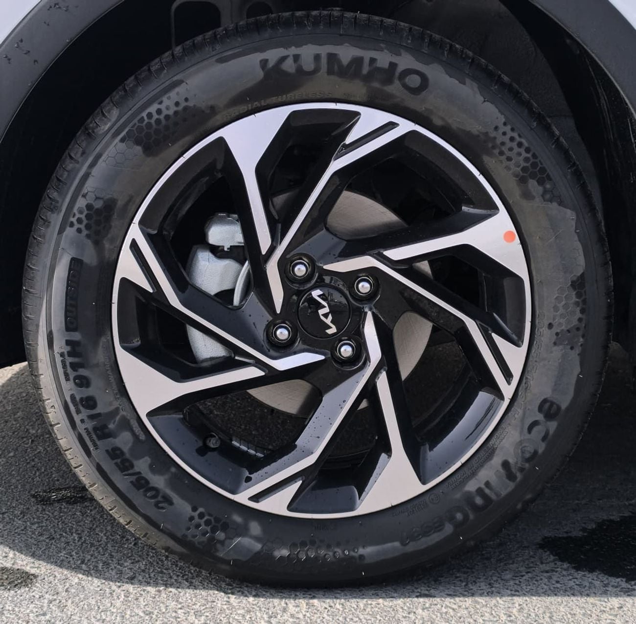 Kia K3 1.6L Mid Option GCC Specs 2025 Model Brand New