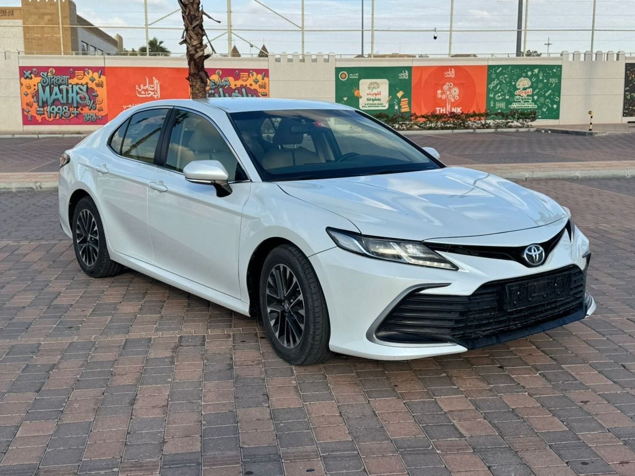 تويوتا كامري SE+ 2.5L