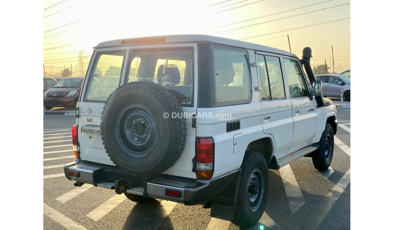 Toyota Land Cruiser 70 Toyota Landcruiser hard top RHD Diesel engine 1HZ car very clean and good condition