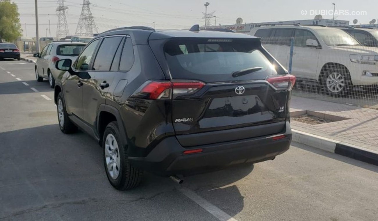 تويوتا راف ٤ TOYOTA RAV4 2019  LE FULL OPTION