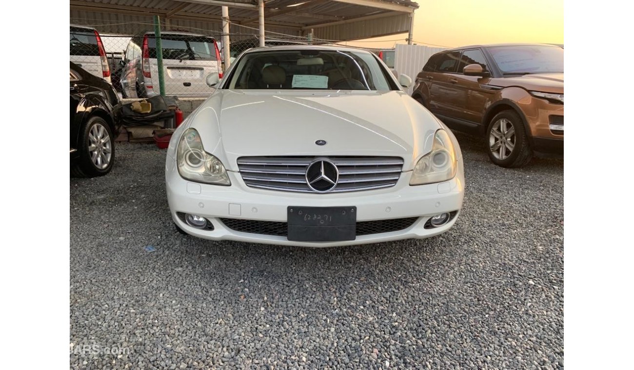 Mercedes-Benz CLS 550 IMPORT JAPAN V.C.C