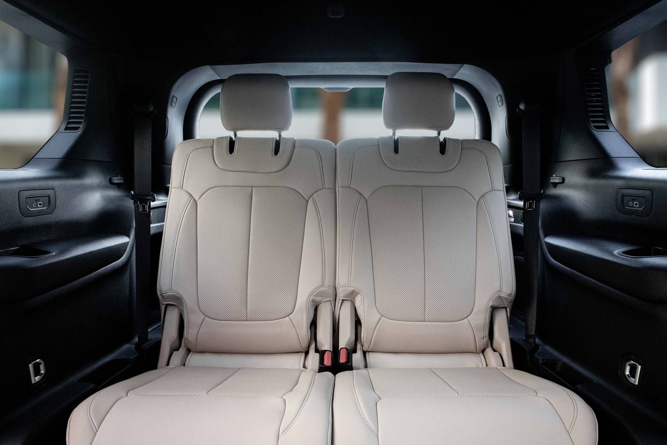جيب جراند شيروكي Grand Cherokee Limited | 3,330 P.M | 0% Downpayment | Jeep Warranty!