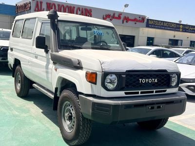 Toyota Land Cruiser 70 LC 78 HARDTOP 2.8L MT